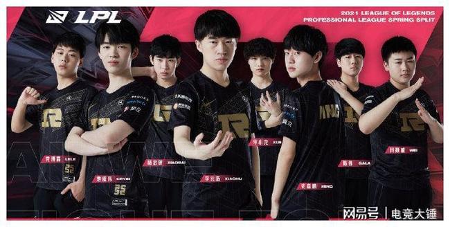 球员本人更 球员本人更