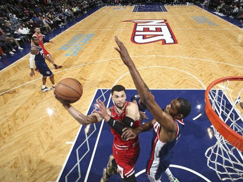 的实机演示 的实机演示